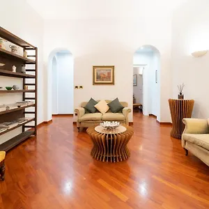 Zamboni Apartment Bologna