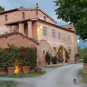 Fattoria Le Pietre Vive Di Montaperti Apartment
