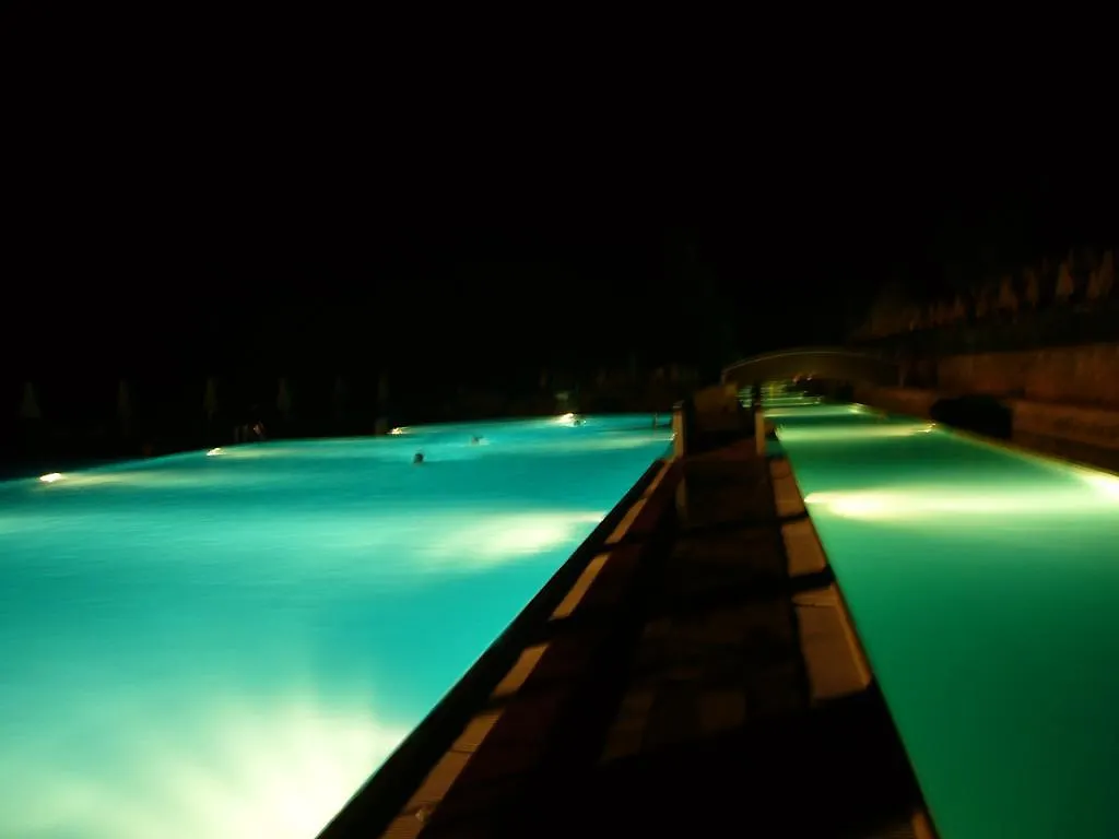 Mulino Di Quercegrossa Villa Farm stay